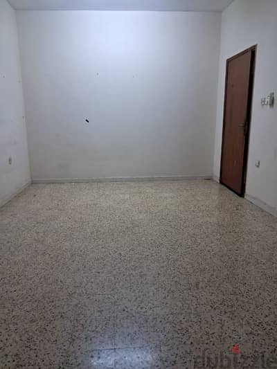 single room   opposite. Al nada hospital