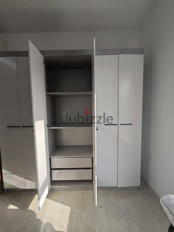 Wardrobe 6 door (220cm×220cm×47cm) 4