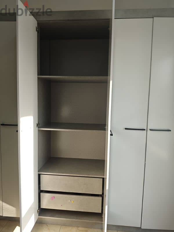 Wardrobe 6 door (220cm×220cm×47cm) 5