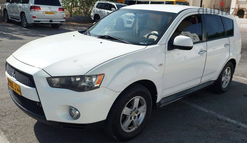 Mitsubishi Outlander 2012 0