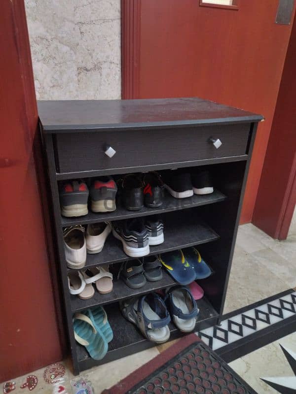 Shoe rack 0