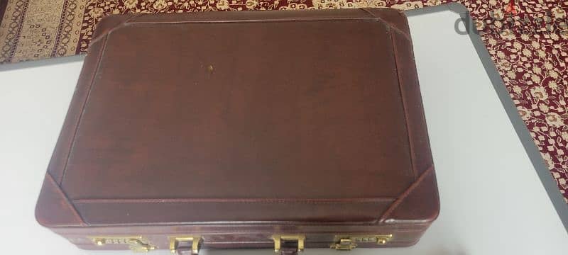 small brief case Samsonit 3