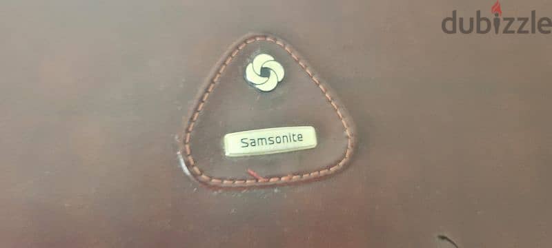 small brief case Samsonit 5