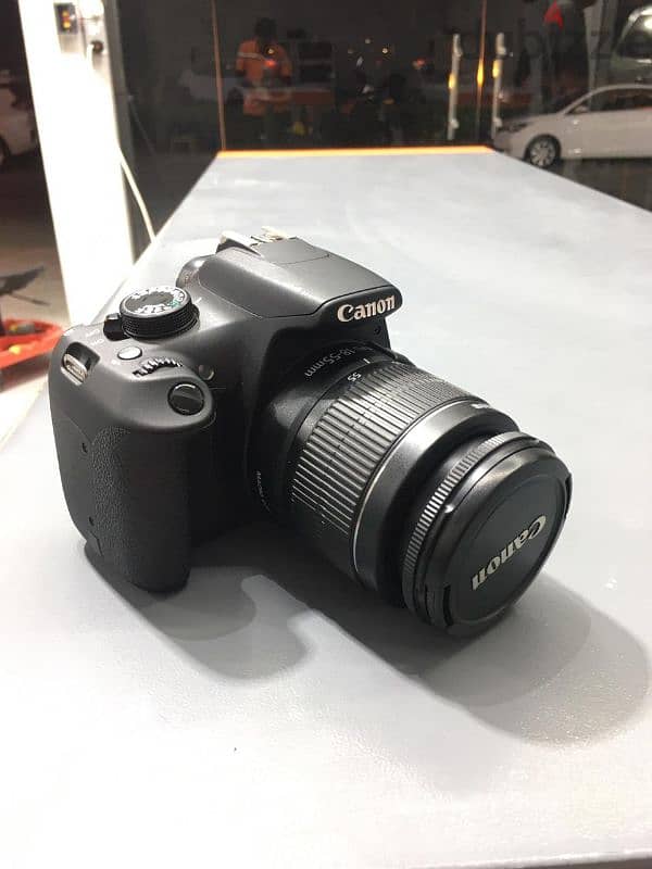 Canon EOS 1200D 0