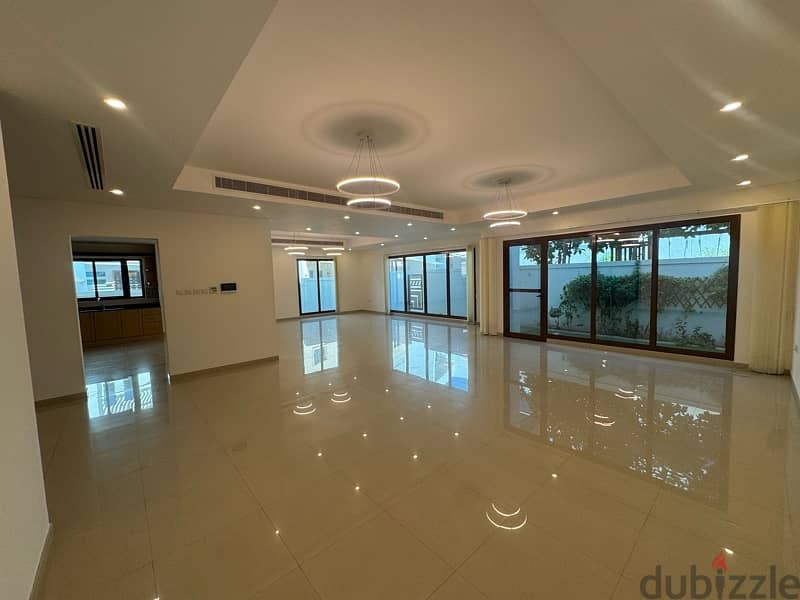 Highly recommended 6+1Bhk villah for rent in madinat Al Ilam 16