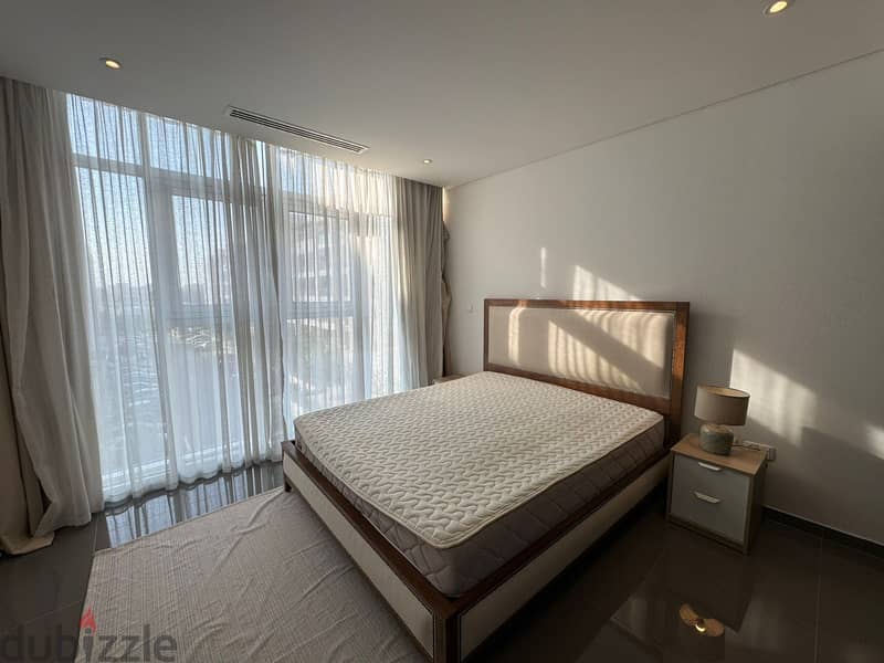 1 BR Amazing Fully Furnished Apartment in Al Mouj 5