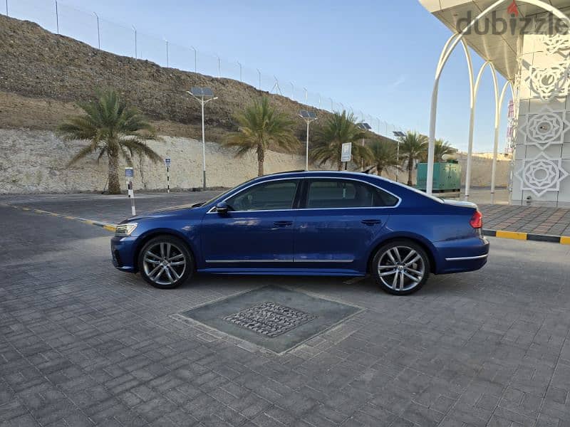 Volkswagen Passat 2016 V5 2.5 R Line 0