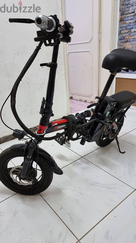 electric bike in a excellent condition like new 4