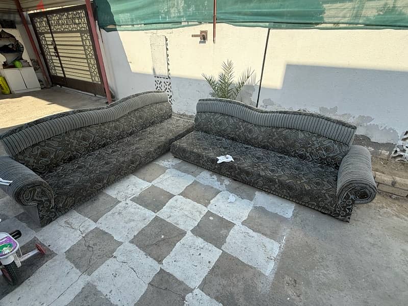 majlis sofa 3