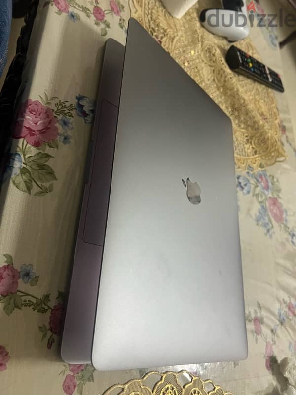 MacBook Pro 15” 2017 with Touch Bar for sale 2