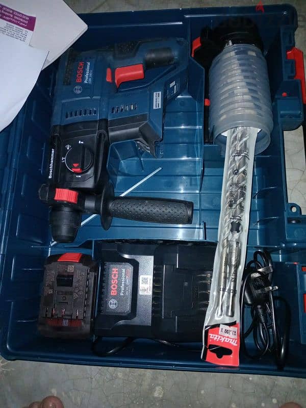 urgent For sale Bosch chargeable Hilty drill Machine 5