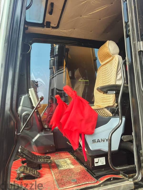 sany SY215c excavator for sale 1