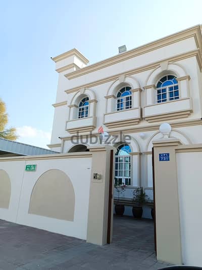 SR-AM-693 Special Villa for Rent in Al Ghobra
                                title=