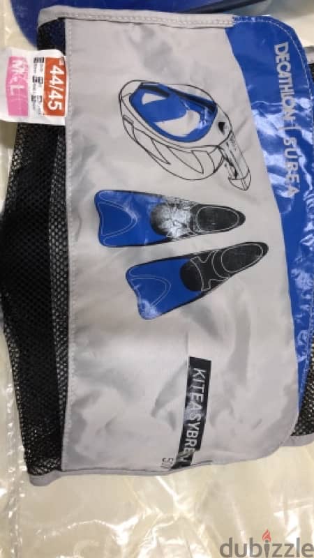 Scuba diving headgear and fins 1