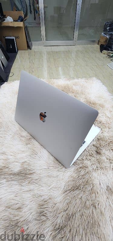 MacBook Air 2020 i7 2