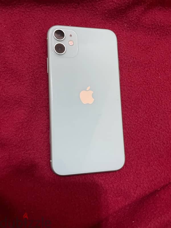 iphone 11 128 GB battery 75% only mobile not open 0