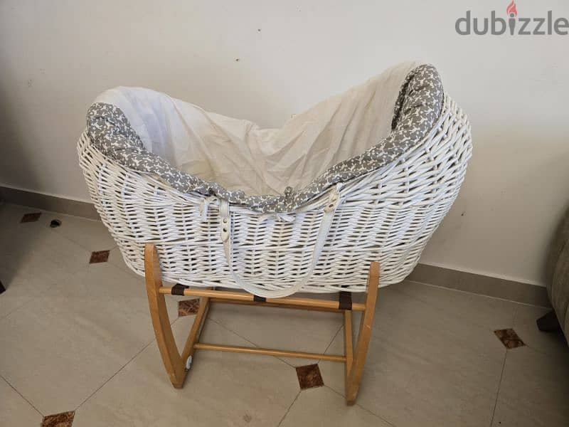 baby bassinet 1