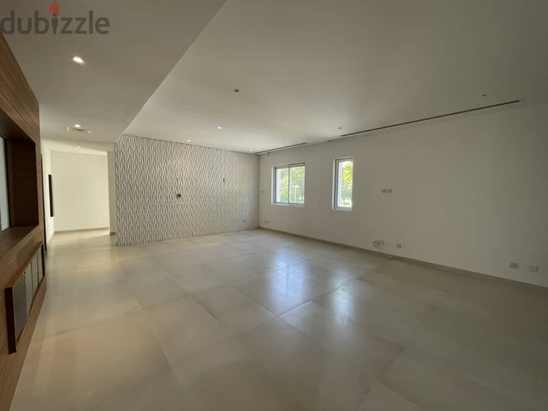 6 Bedroom Villa for Rent in Al Mouj 17