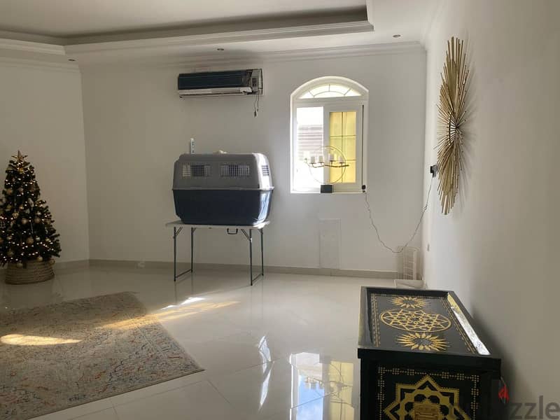 villa for rent in bowhser can contact both numbers 98850159 4