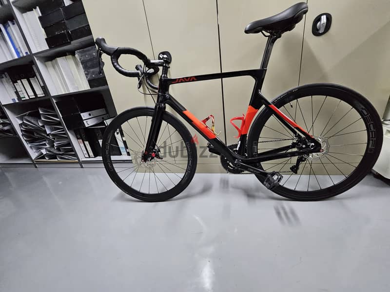 JAVA road bike. Carbon made. Light-weight. Size 570. 1