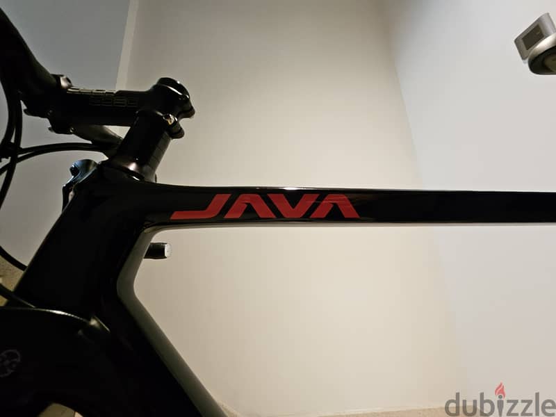 JAVA road bike. Carbon made. Light-weight. Size 570. 9