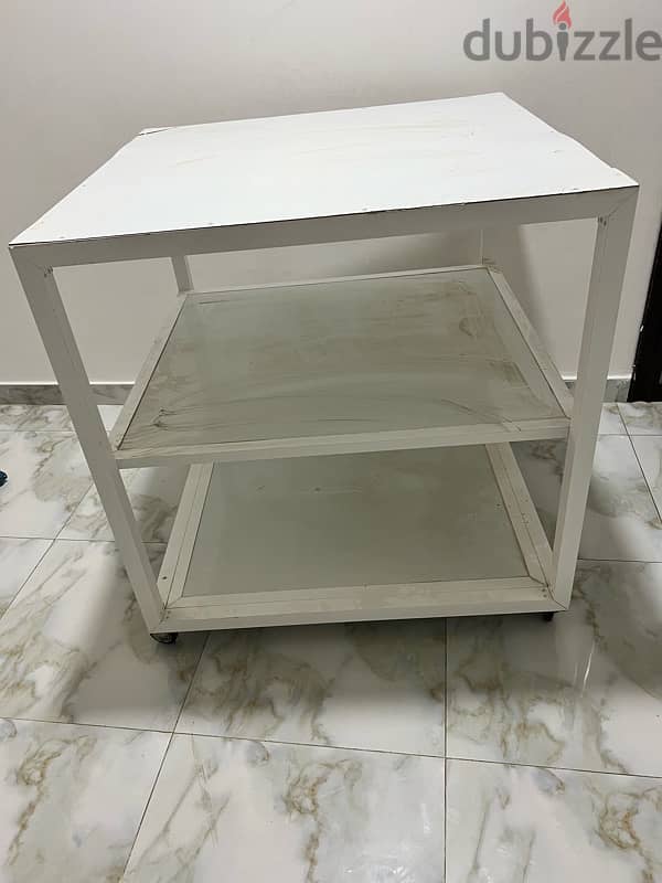 ALUMINUM TABLE 3