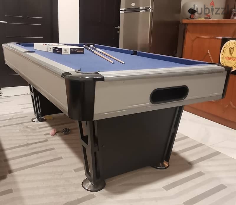 Billiard table with accesories 2