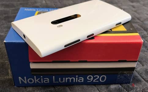 Super Rare Nokia Lumia 920 White Brand New Never Used