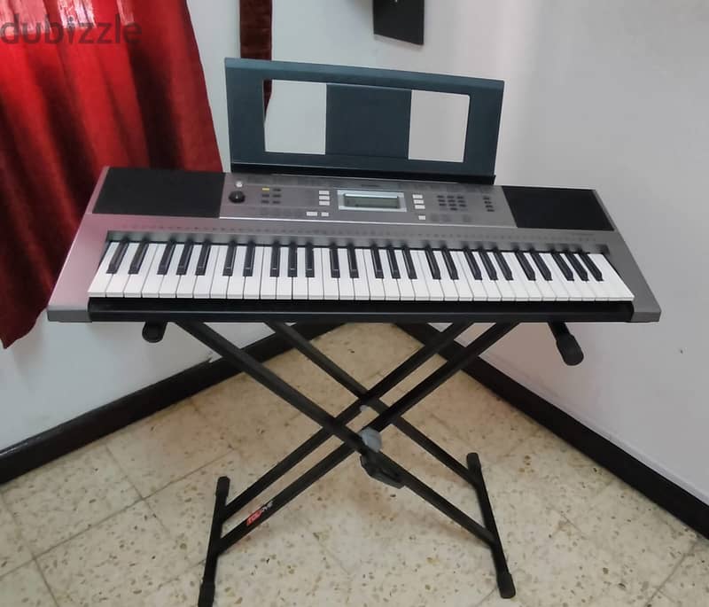 Yamaha PSR-E353 1