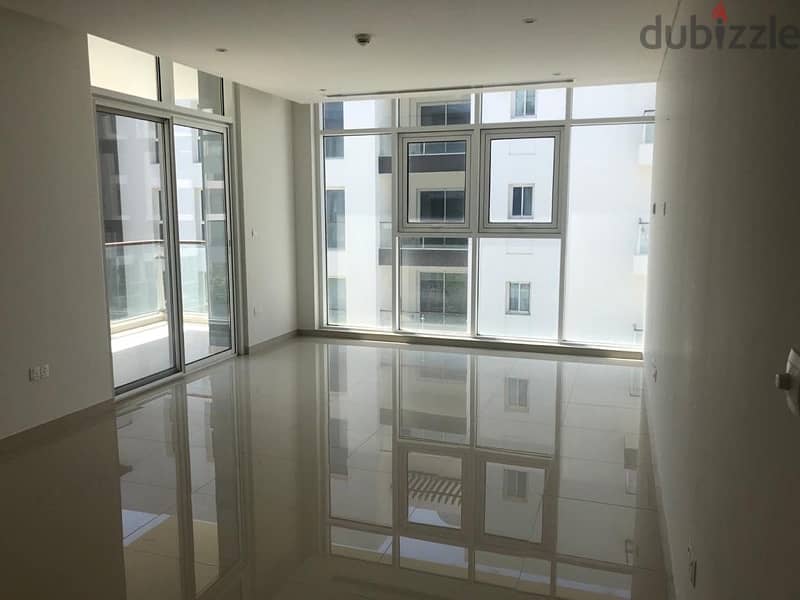 2 BHK Marsa Garden flat for rent in the Wave 11