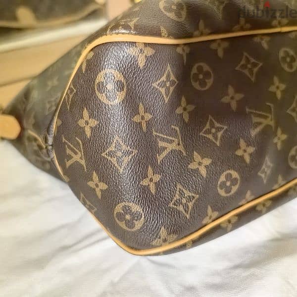 LV bag 1