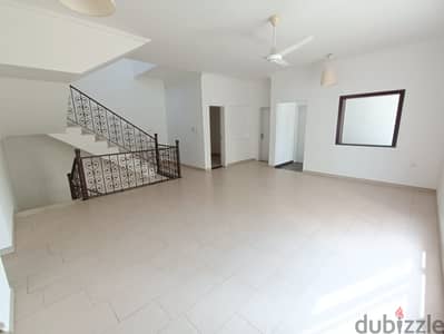 4+1BHK Villa FOR RENT Al Hail North Way 2249 near Beach PPV73