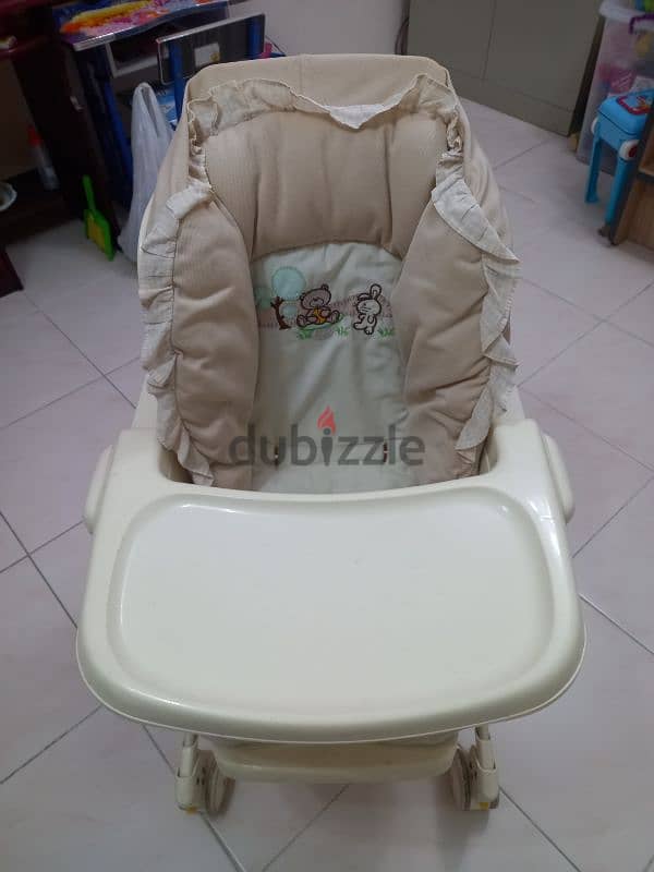 Kids Feeding Chair. 1