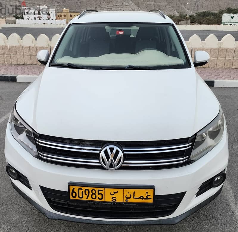 Volkswagen Tiguan 2014 GCC Model for Sale in Sohar(Expat Leaving Oman) 0