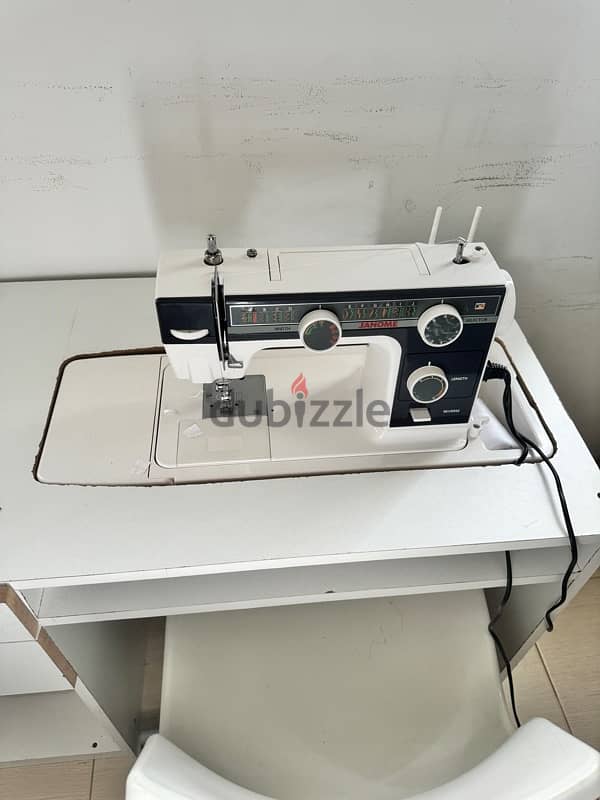 JANOME SEWING MACHINE 3