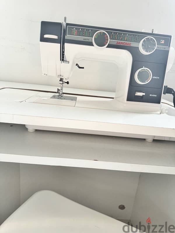 JANOME SEWING MACHINE 4