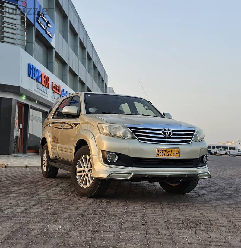 Toyota Fortuner 2013 Safari for Sale 0