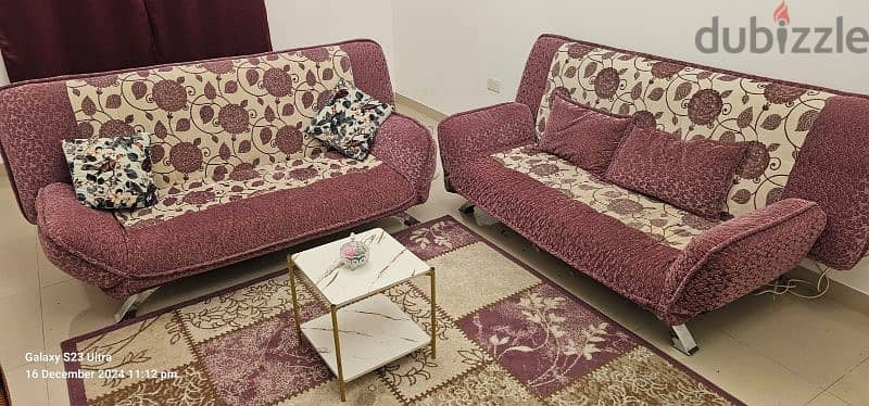 cushion 2 set sofa with 4 pillows,teapot table, carpet Same as sofa 1