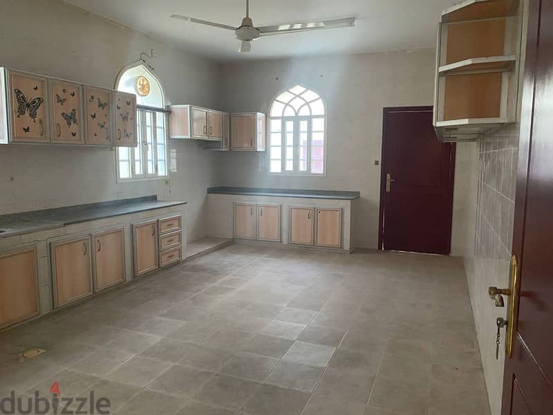 villa for rent in south ghubra 3