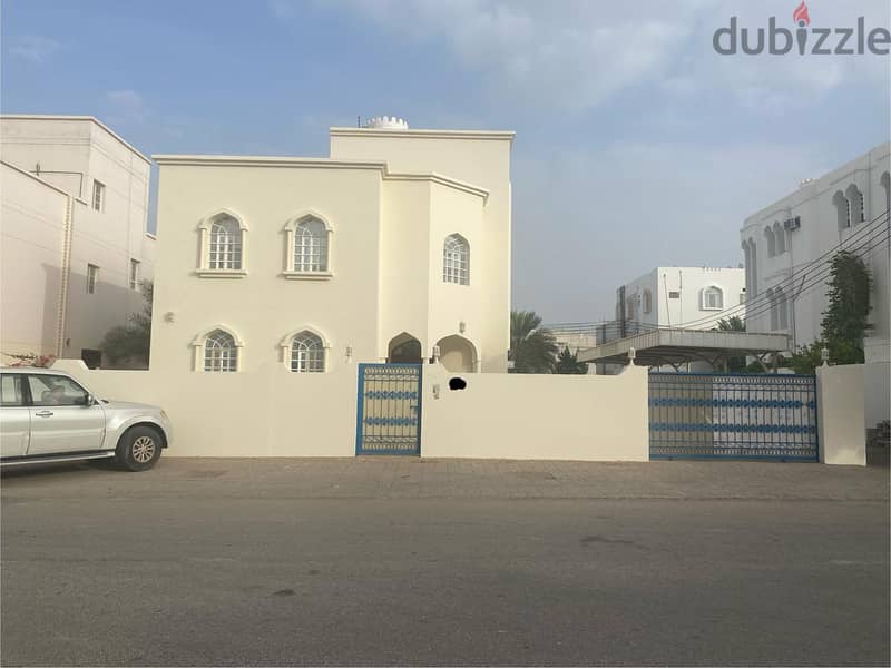 villa for rent in south ghubra 9