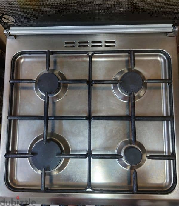 GLEMGAS Cooking Range 3