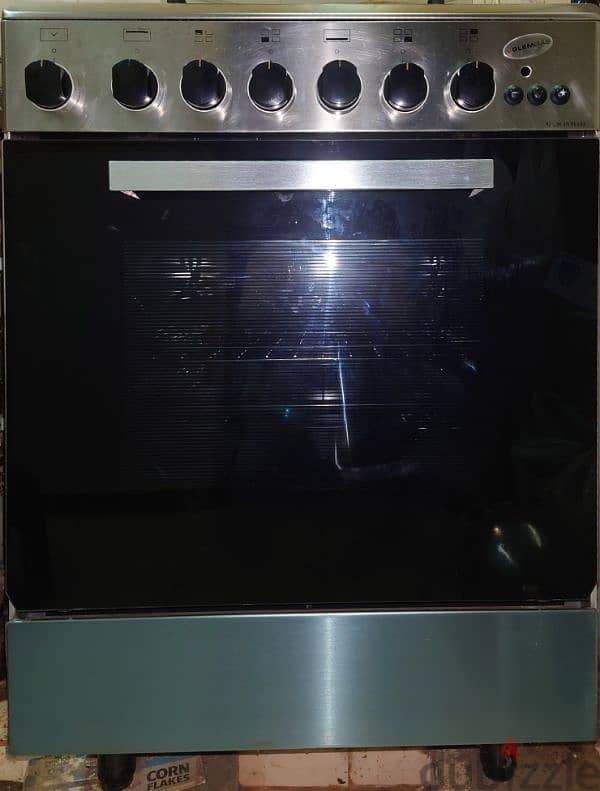 GLEMGAS Cooking Range 4