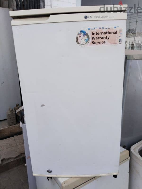 small fridge 95406131 2