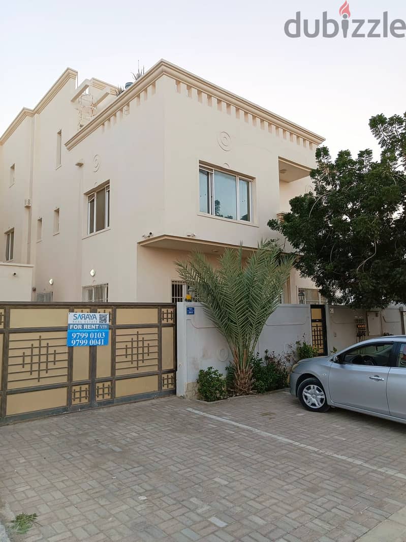 "SR-SH-695 Villa for Rent in Almaabela – Spacious & Fully Equipped 0