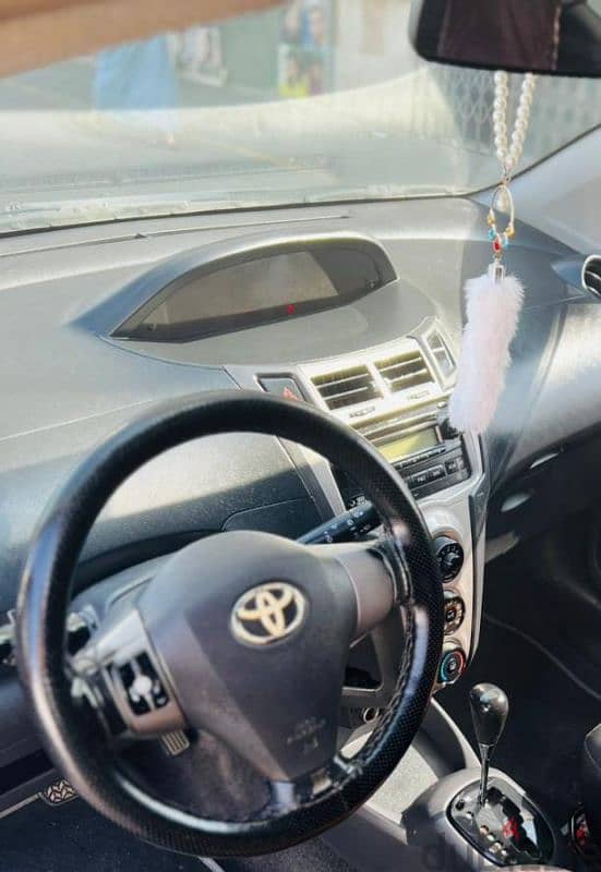 Toyota Yaris 2010 0