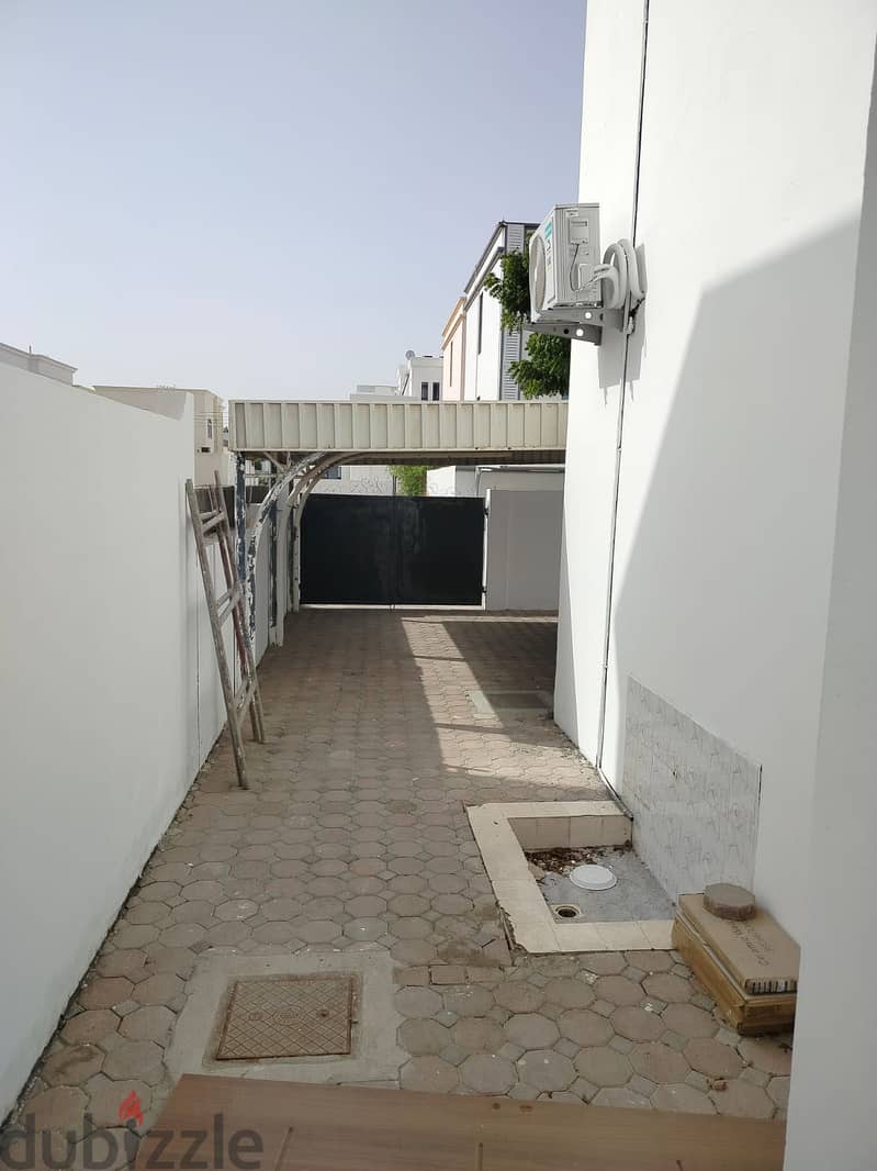 فيلا للايجار في الموالح الجنوبية - Villa for rent in mawaleh south 7