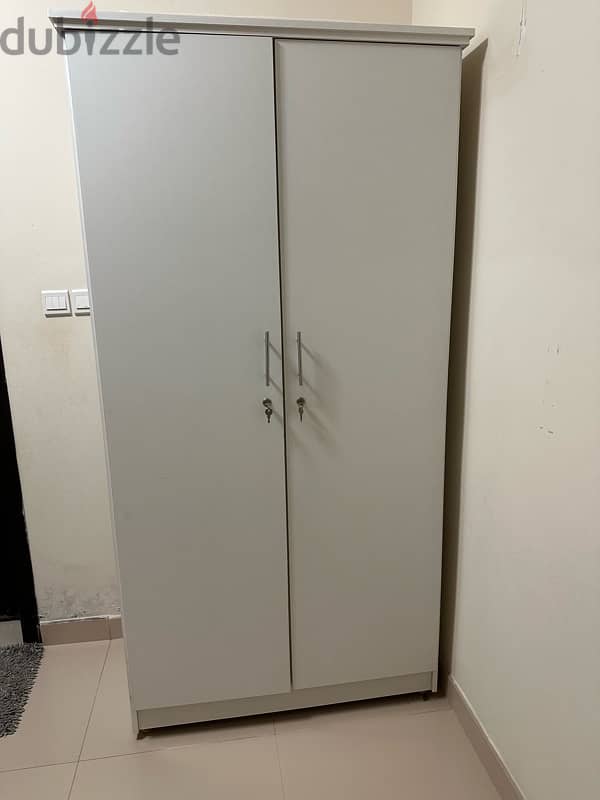 wardrobe cupboard 0