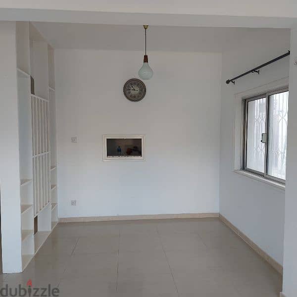 2 bhk for rent in Qurum 300/- Ro 4