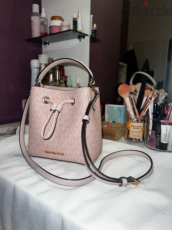 MK Bucket Bag Original 1