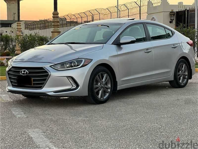 Hyundai Elantra 2018 Expat owned 0